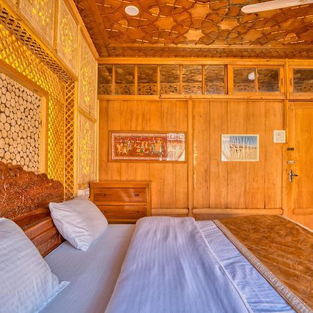 Best View Group Of Houseboats Srīnagar エクステリア 写真
